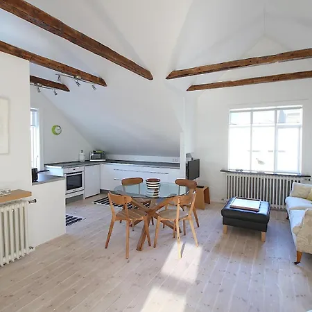 Main Street Apt, The Location * Reykjavik